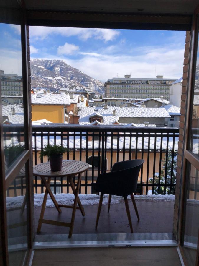 Appartamento Incantevole Aosta Exteriör bild